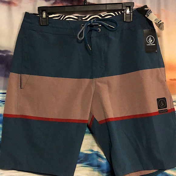 NWT 🏄‍♂️ VOLCOM Boardshorts Sz 30 - Picture 2 of 13